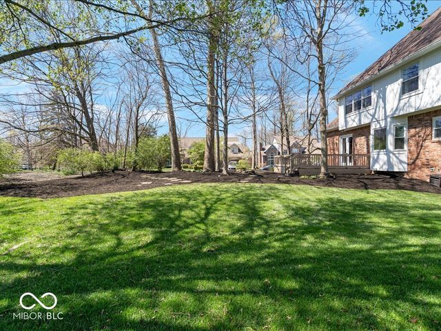 9011 Anchor Bay Drive, Indianapolis, IN 46236