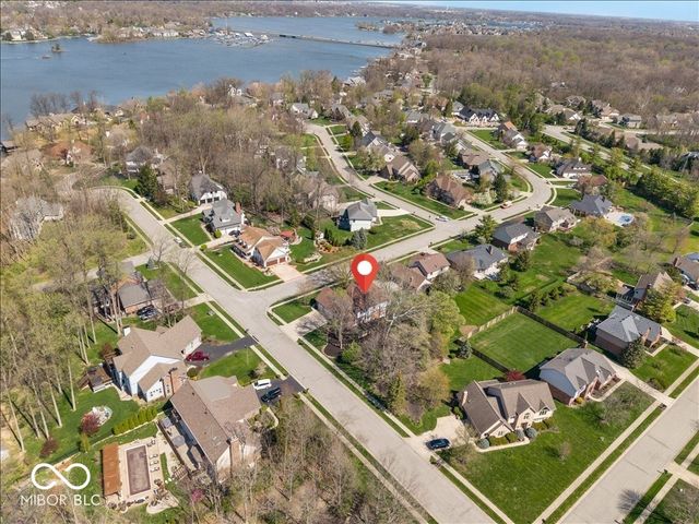 9011 Anchor Bay Drive, Indianapolis, IN 46236