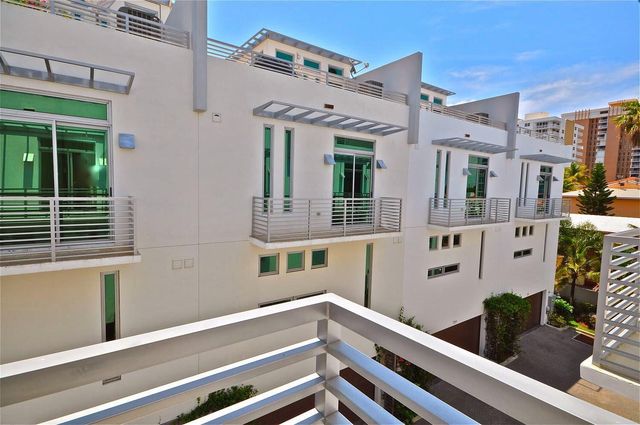 3406 SE 6th Street 3406, Pompano Beach, FL 33062