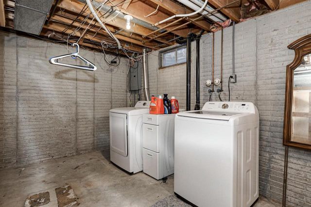 39 WELCOME CIRCLE, Appleton, WI 54915