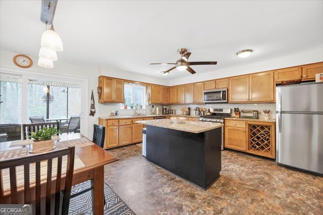 4515 Oxford Circle, Macon, GA 31210