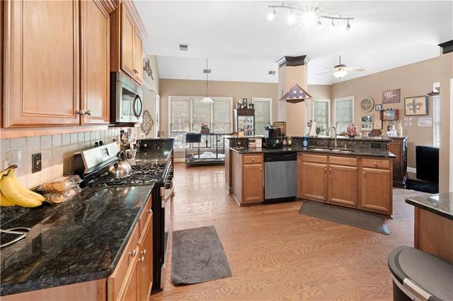 29 Sedgefield Overlook, Dallas, GA 30157