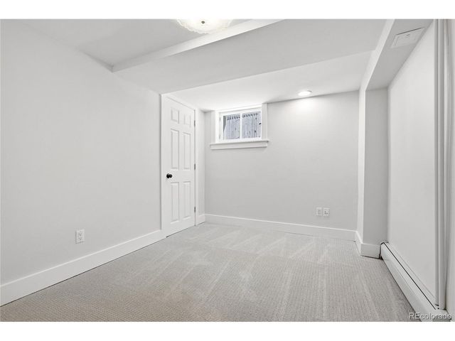 2326 Clermont St, Denver, CO 80207