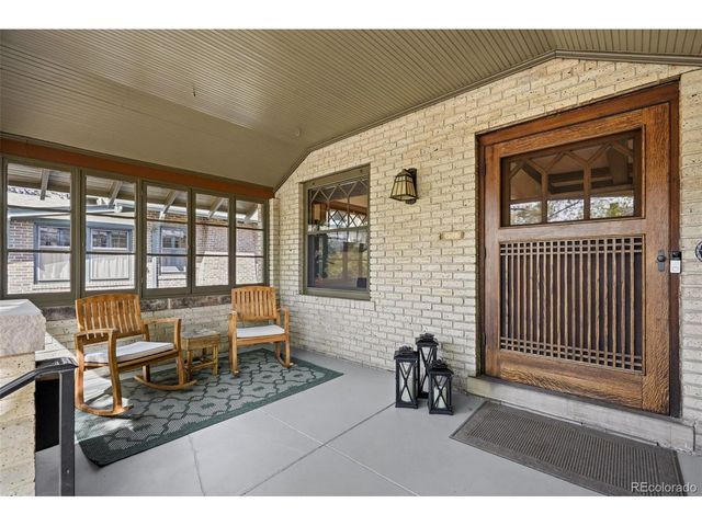 2326 Clermont St, Denver, CO 80207