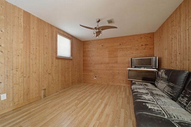609 Black Oak Drive, Trail Creek, IN 46360