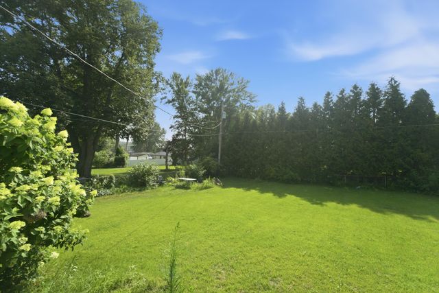609 Black Oak Drive, Trail Creek, IN 46360
