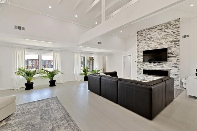 505 Heyser Drive, Dallas, TX 75224