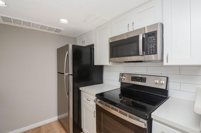 845 Augusta Drive 67, Houston, TX 77057