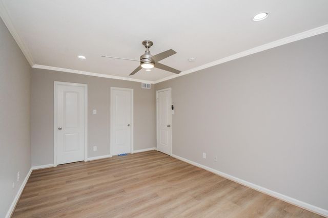 845 Augusta Drive 67, Houston, TX 77057