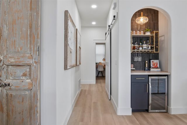 118 Bayside Circle, Gainesville, TX 76240