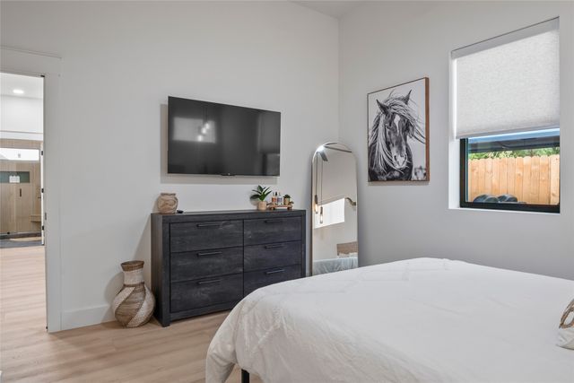 118 Bayside Circle, Gainesville, TX 76240