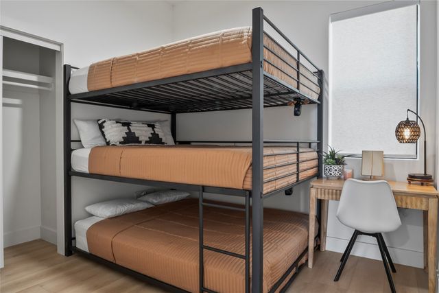 118 Bayside Circle, Gainesville, TX 76240