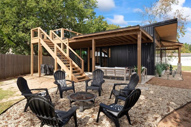 118 Bayside Circle, Gainesville, TX 76240