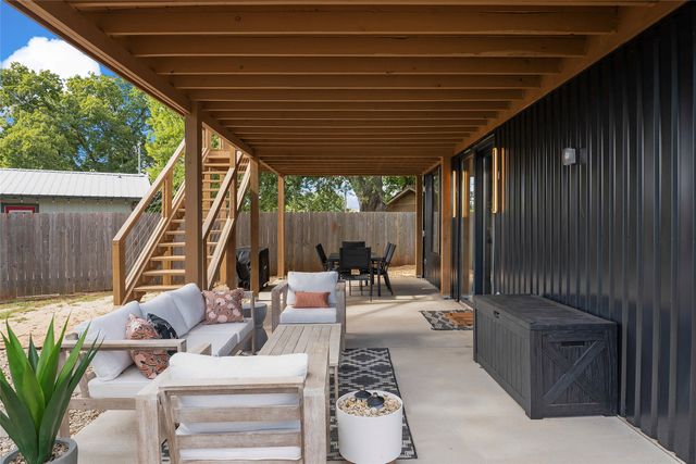 118 Bayside Circle, Gainesville, TX 76240