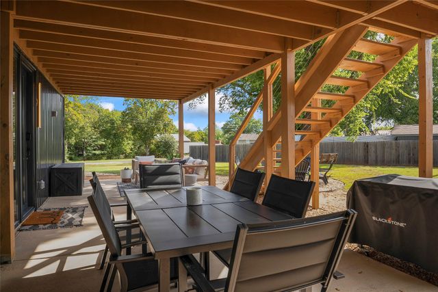 118 Bayside Circle, Gainesville, TX 76240