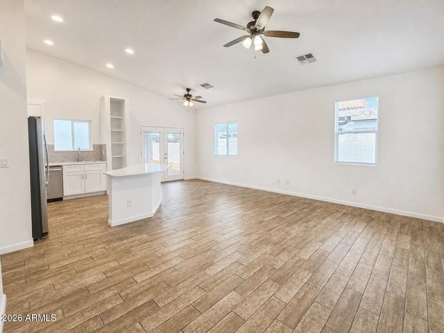 1112 E 4TH Street, Casa Grande, AZ 85122