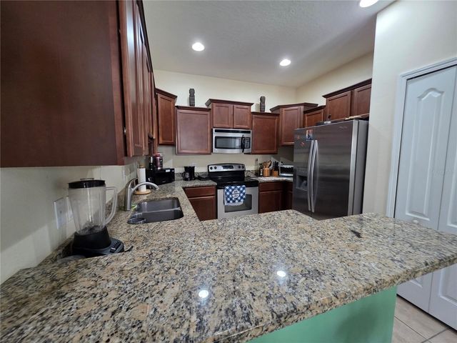 37611 GEORGINA TERRACE, Zephyrhills, FL 33542