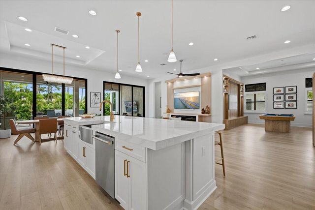 13234 Artisan Circle, Palm Beach Gardens, FL 33418