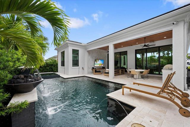 13234 Artisan Circle, Palm Beach Gardens, FL 33418