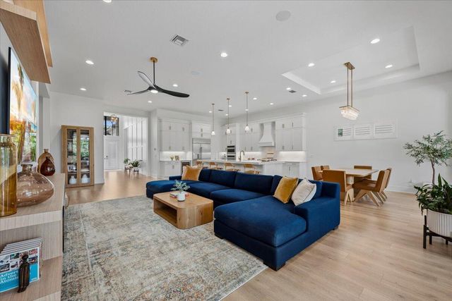 13234 Artisan Circle, Palm Beach Gardens, FL 33418