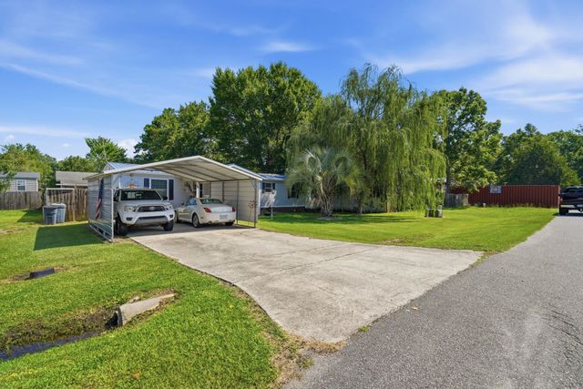 745 River Cliff Dr., Myrtle Beach, SC 29588
