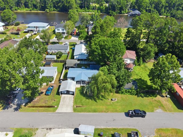 745 River Cliff Dr., Myrtle Beach, SC 29588