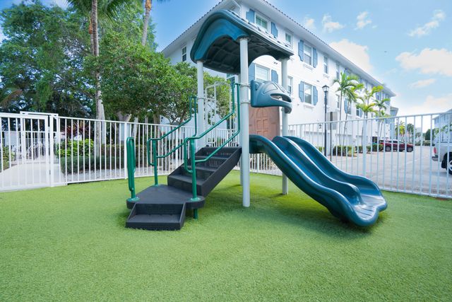 1356 Piazza Pitti, Boynton Beach, FL 33426