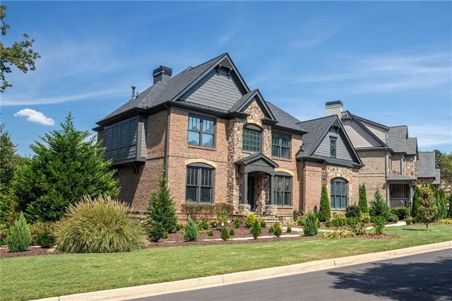 8010 Wakehurst Place, Cumming, GA 30040