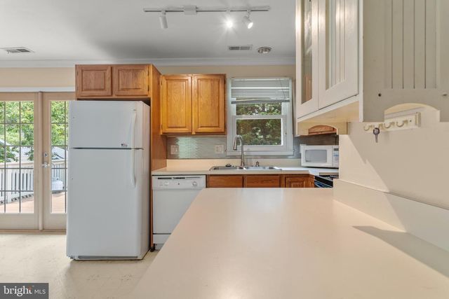 1099 LINDEN TREE DR, Annapolis, MD 21409