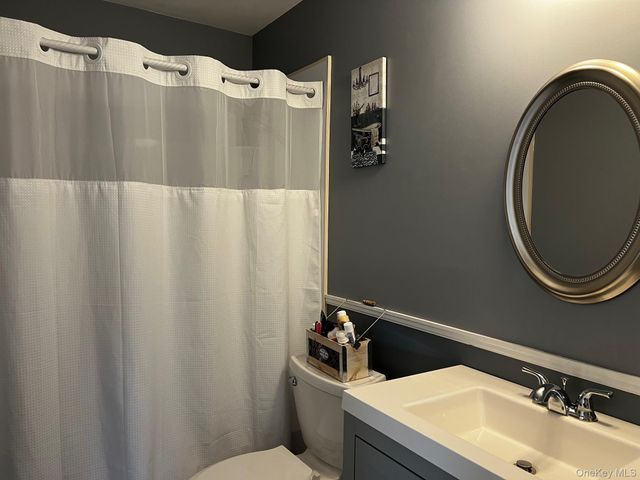 191 Forest Valley Road, Pleasant Valley, NY 12569