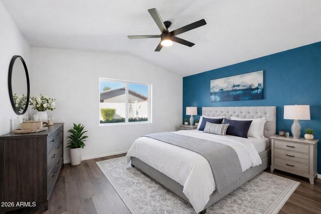 50 W IVYGLEN Street, Mesa, AZ 85201