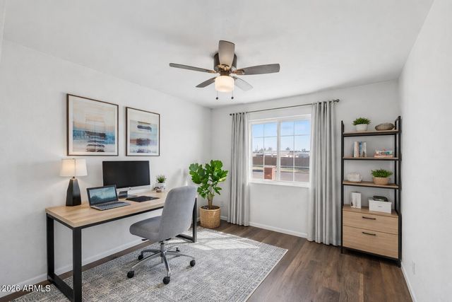 50 W IVYGLEN Street, Mesa, AZ 85201