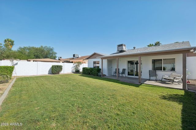 50 W IVYGLEN Street, Mesa, AZ 85201