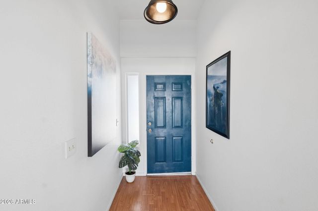 50 W IVYGLEN Street, Mesa, AZ 85201