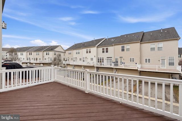 12651 TERRANOVA LN, Woodbridge, VA 22192