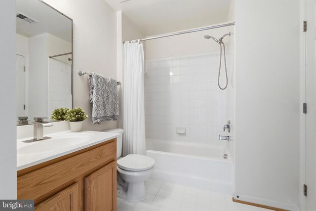 12651 TERRANOVA LN, Woodbridge, VA 22192