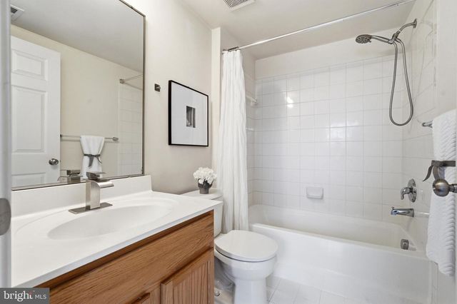 12651 TERRANOVA LN, Woodbridge, VA 22192