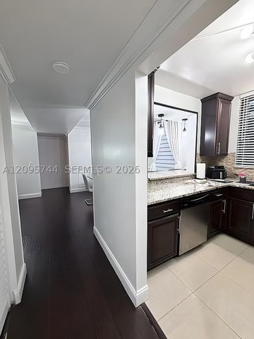 8411 Forest Hills Dr 208, Coral Springs, FL 33065