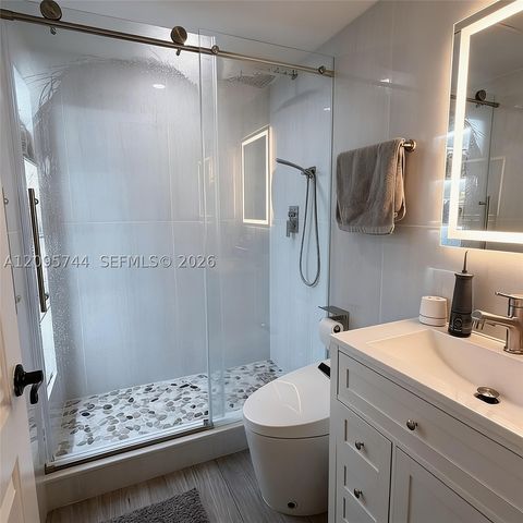 8411 Forest Hills Dr 208, Coral Springs, FL 33065