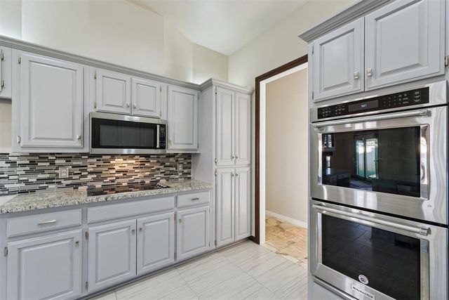 6672 NW 116th Street, Oklahoma City, OK 73162