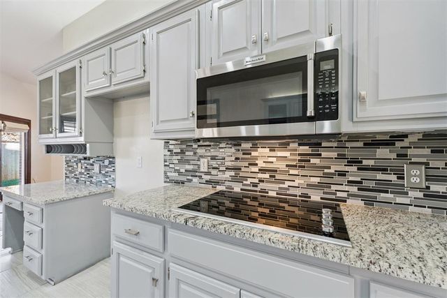 6672 NW 116th Street, Oklahoma City, OK 73162