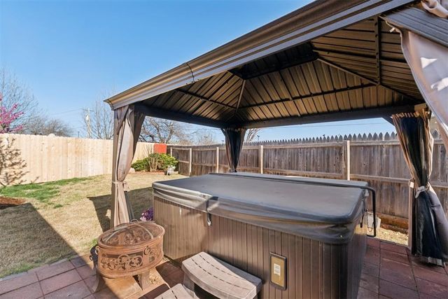 6672 NW 116th Street, Oklahoma City, OK 73162