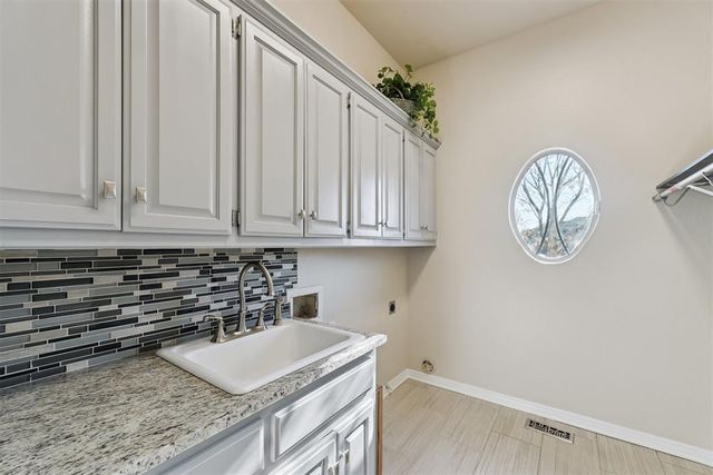 6672 NW 116th Street, Oklahoma City, OK 73162