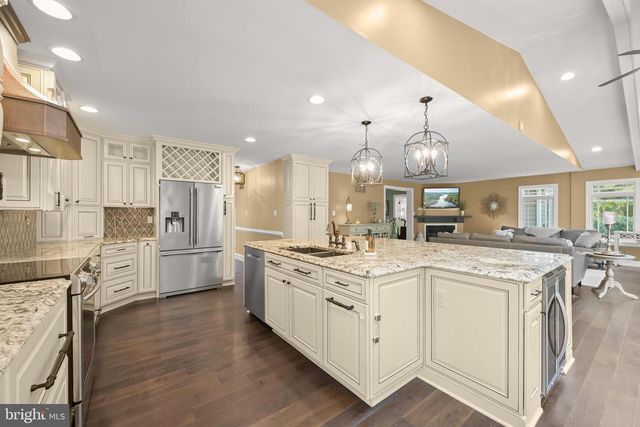 1900 TEA MINT DR, Westminster, MD 21157