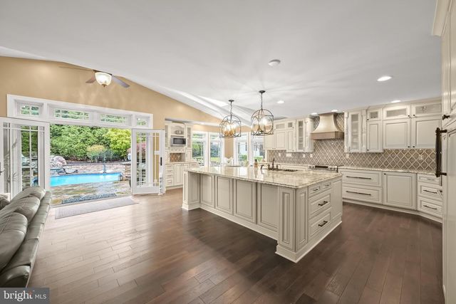 1900 TEA MINT DR, Westminster, MD 21157