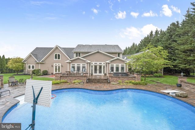1900 TEA MINT DR, Westminster, MD 21157