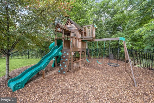 1900 TEA MINT DR, Westminster, MD 21157