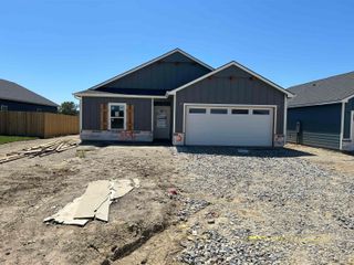 3591 E Hollandale St, Derby, KS 67037