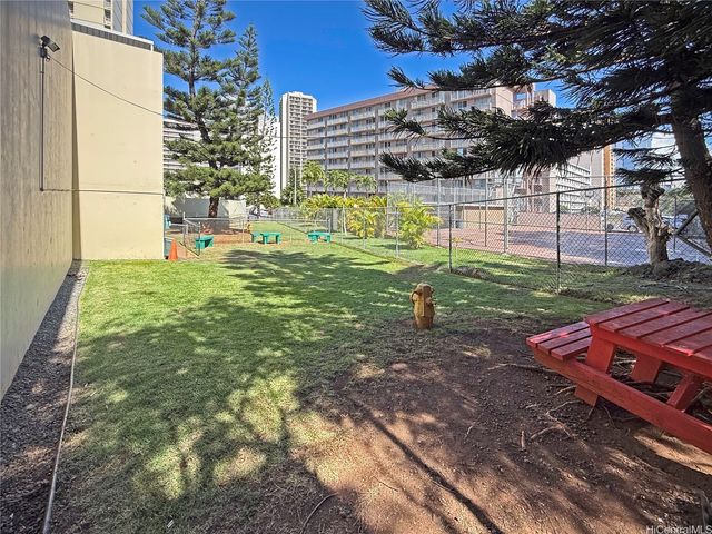 3161 Ala Ilima Street 1906, Honolulu, HI 96818