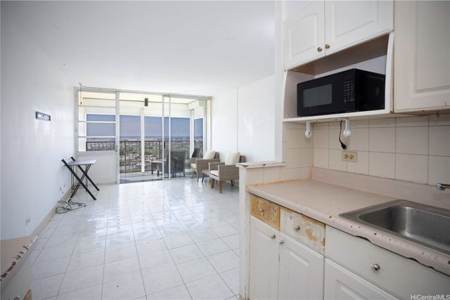 3161 Ala Ilima Street 1906, Honolulu, HI 96818